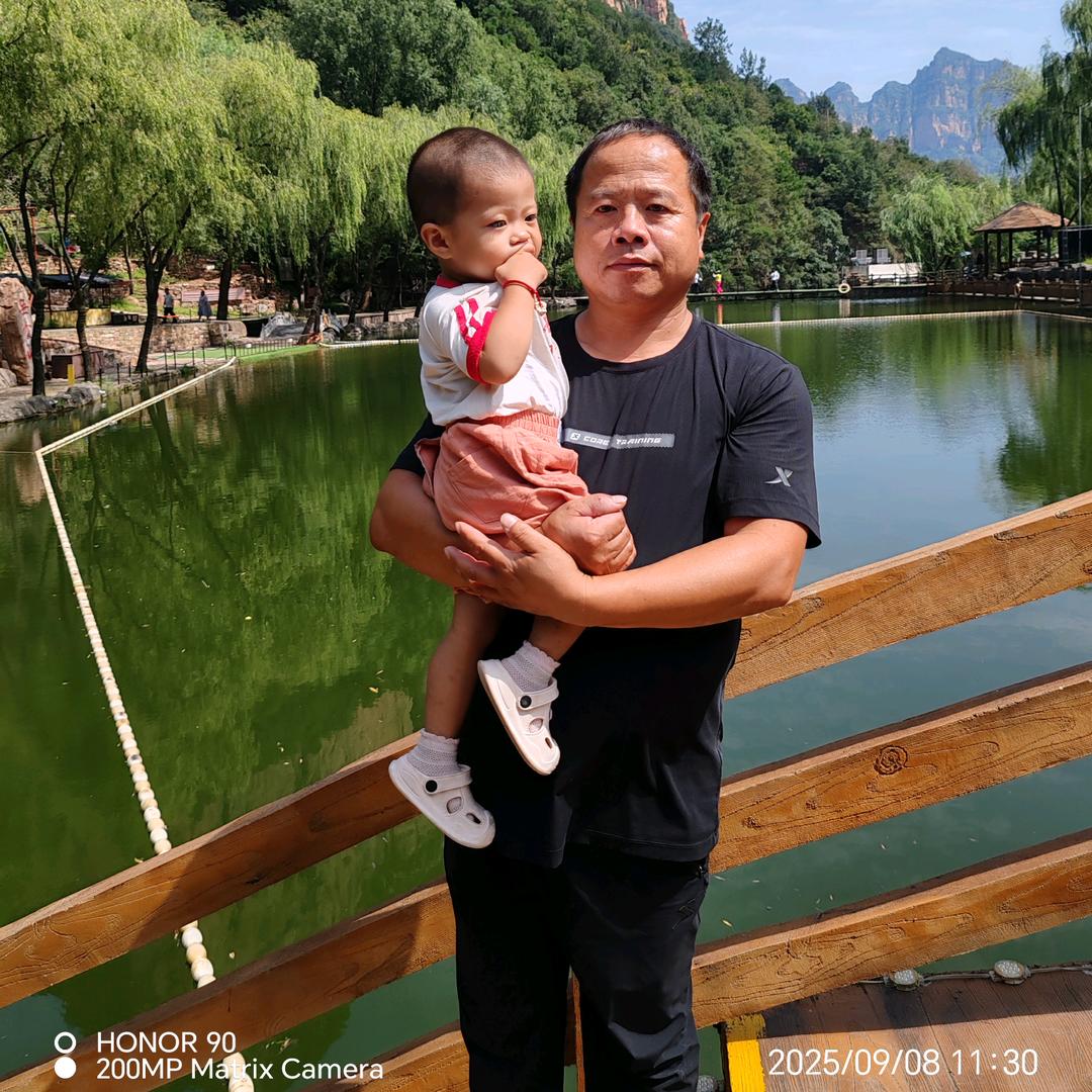 邯郸开发区占兴装饰设计有限公司