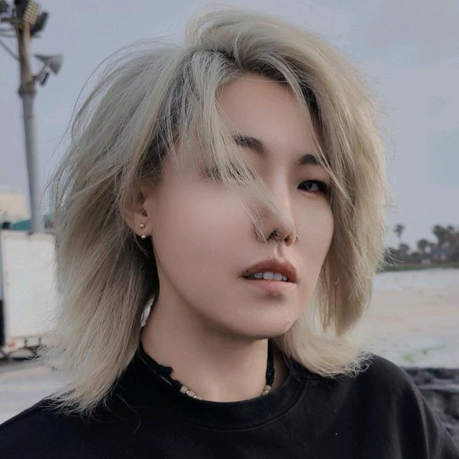 体育经纪人Yami边际