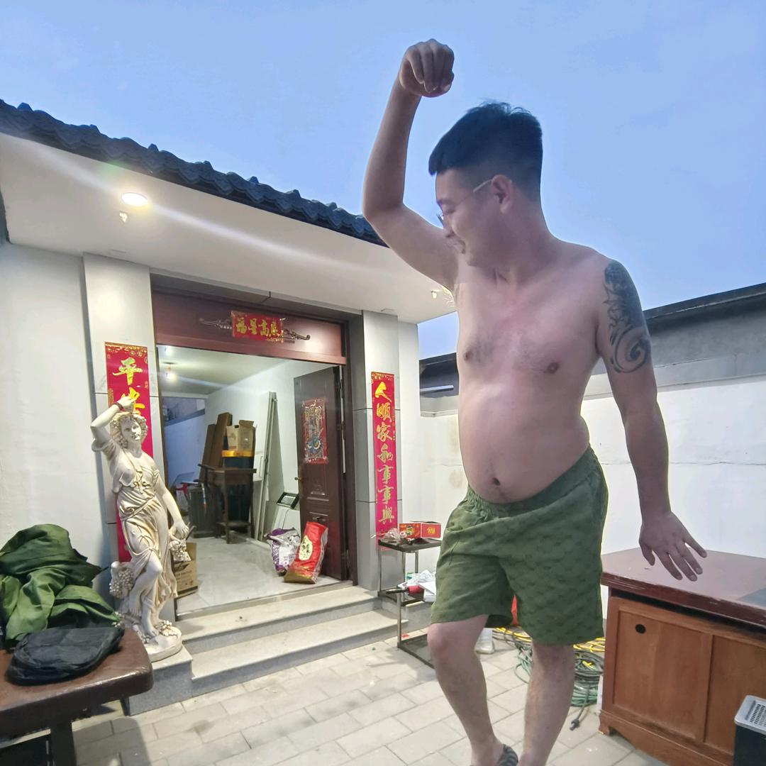 别摸我的意大利炮