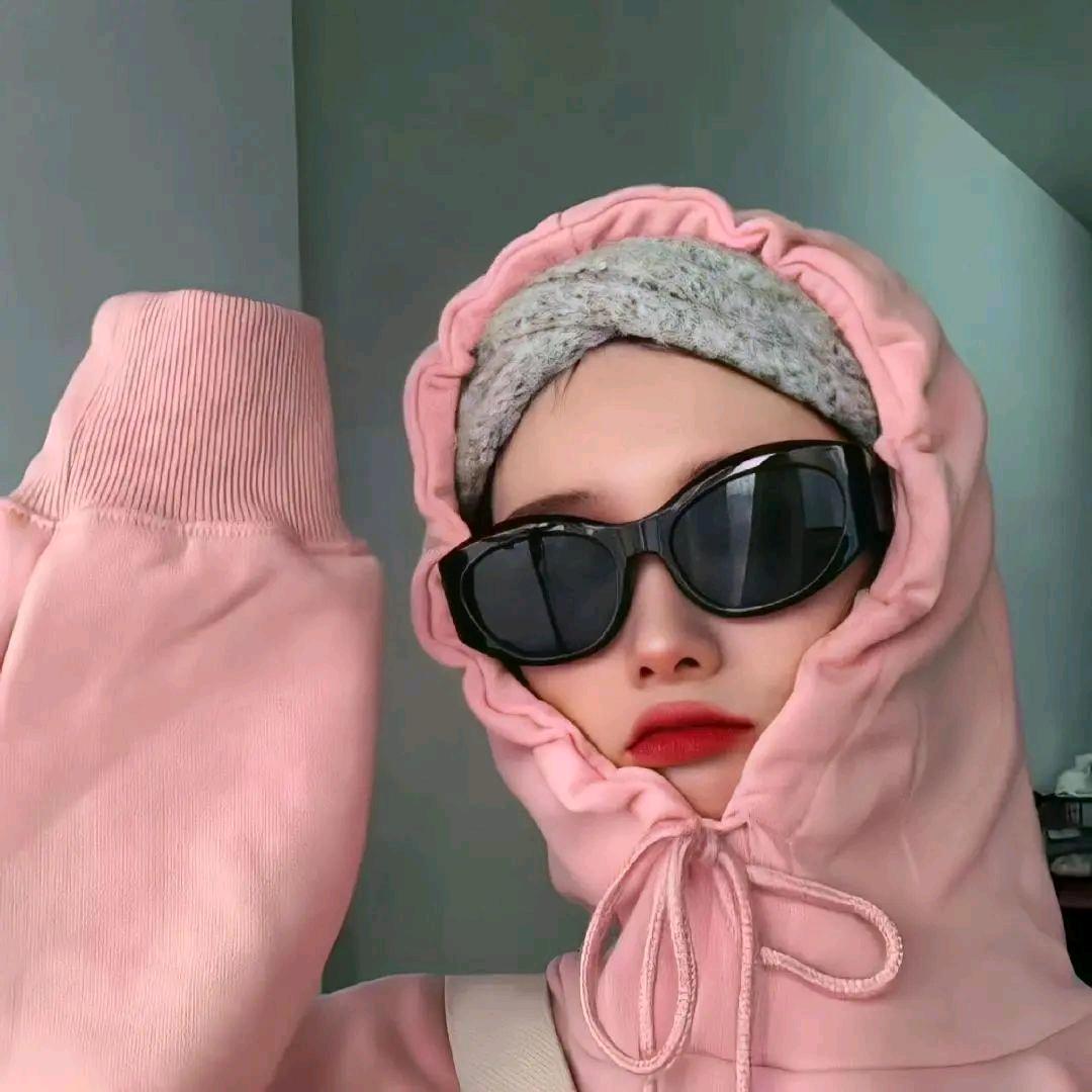 煞笔离我远一点