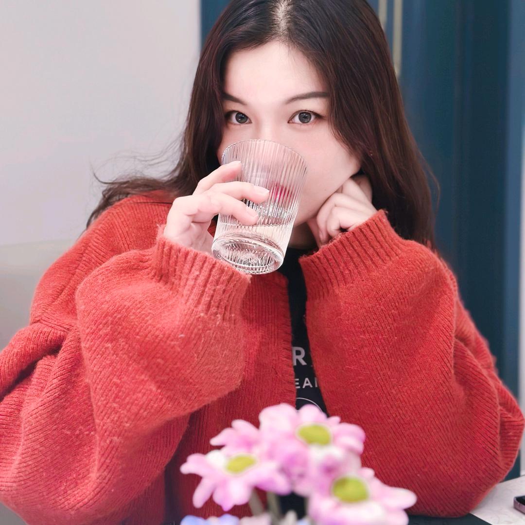 一条小鱼姐姐🐟