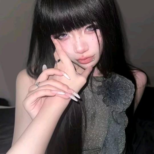 苏綪语.