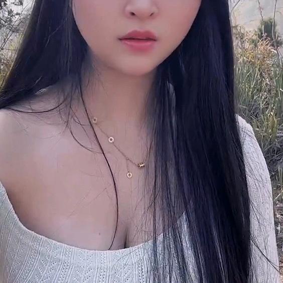 银苔红