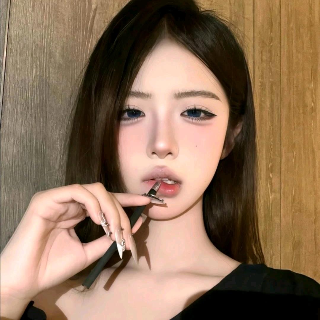 偏偏晚上就很饿啊