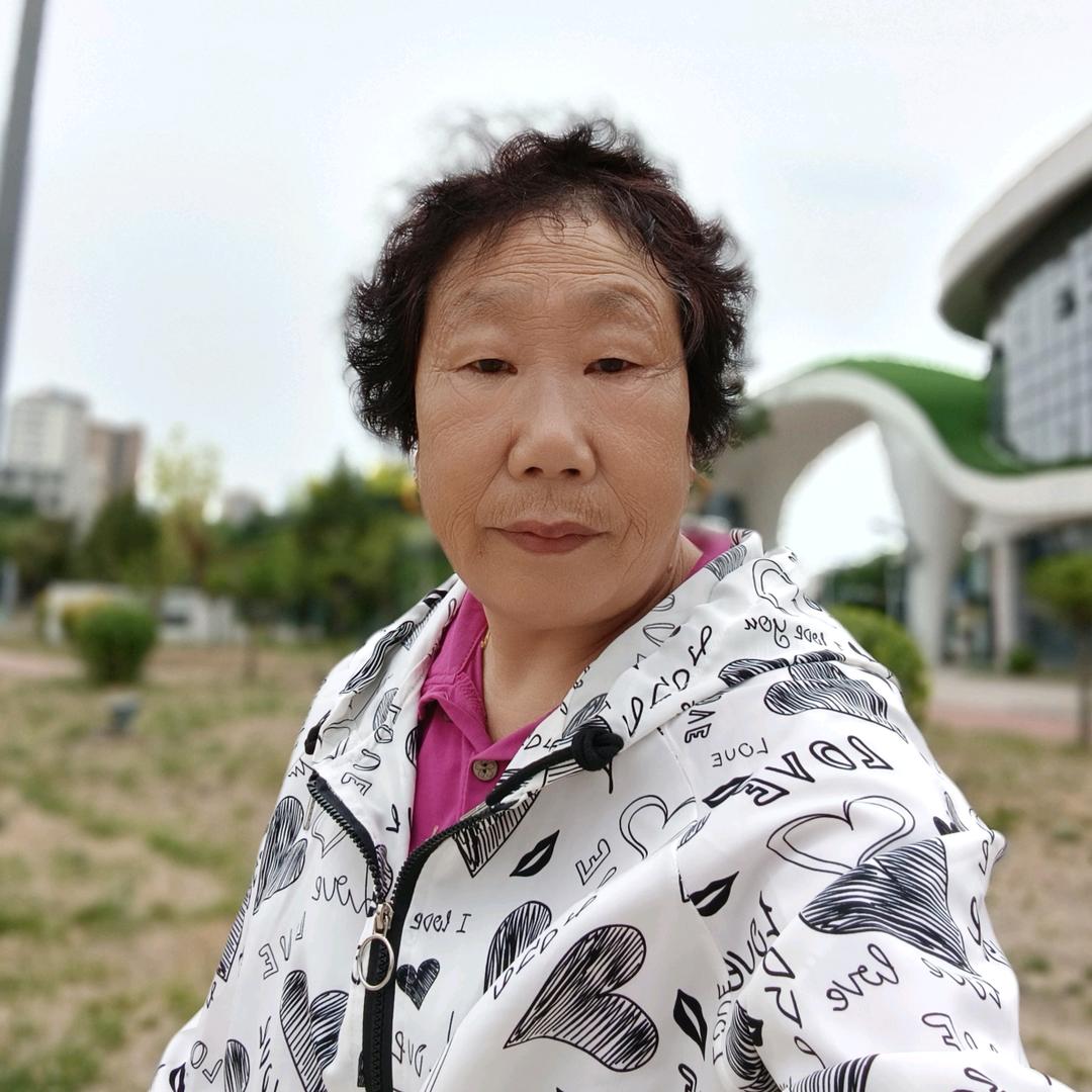 喇叭姐