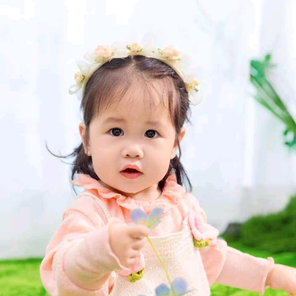 是个傻子