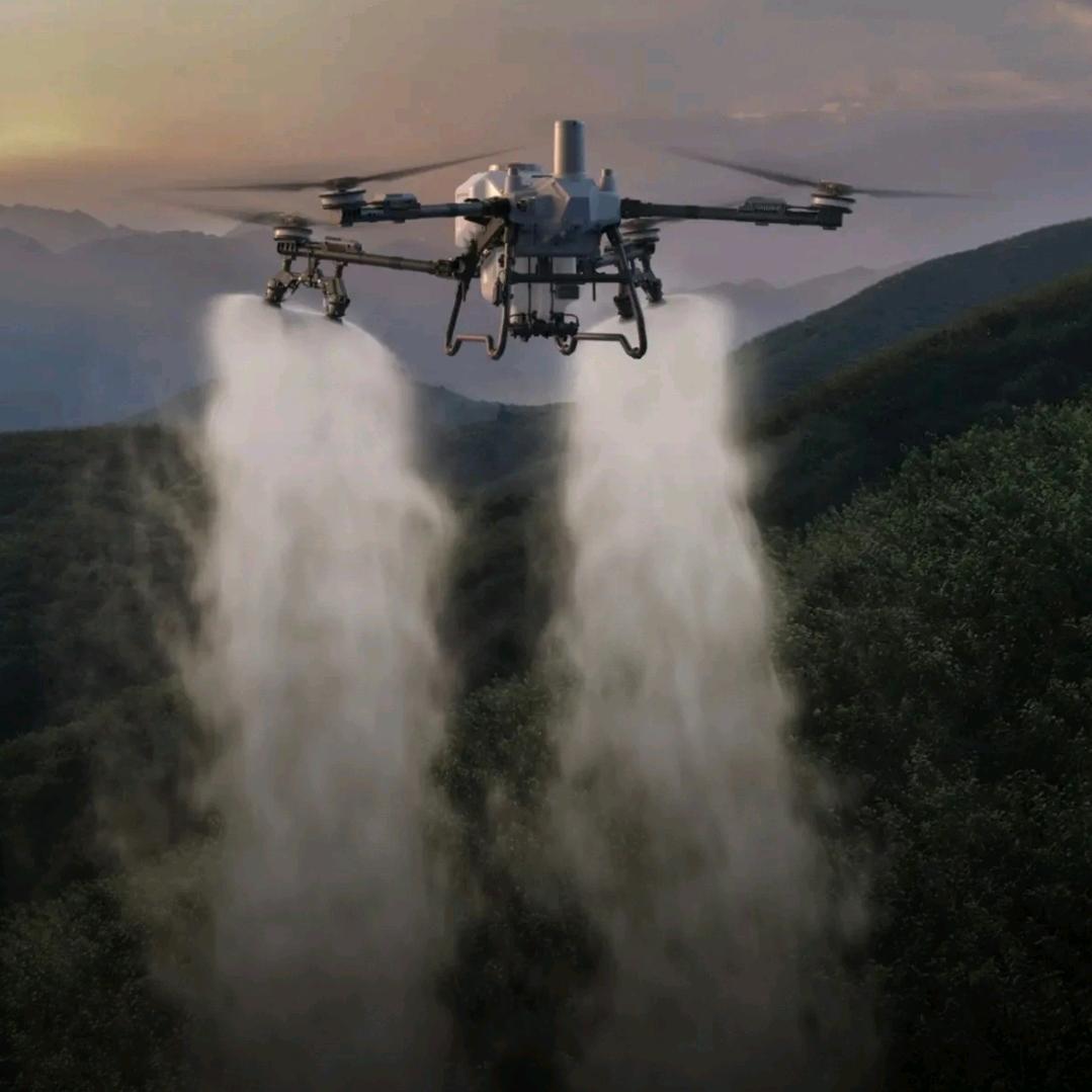 山西郡腾飞防（精准打药+吊运）