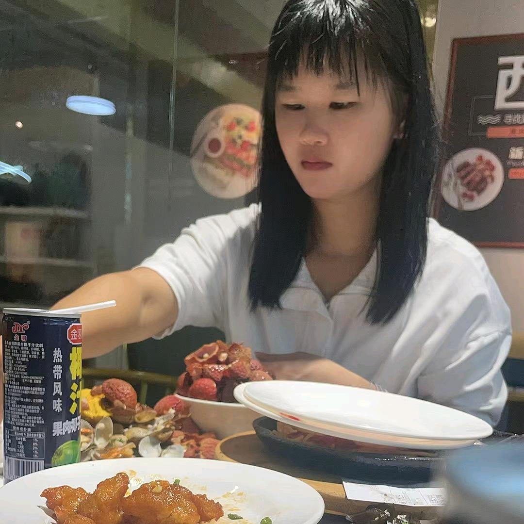 ໑ຼ₀₂4ღ听说糖很甜⁵²⁰༒ۣ：：໑