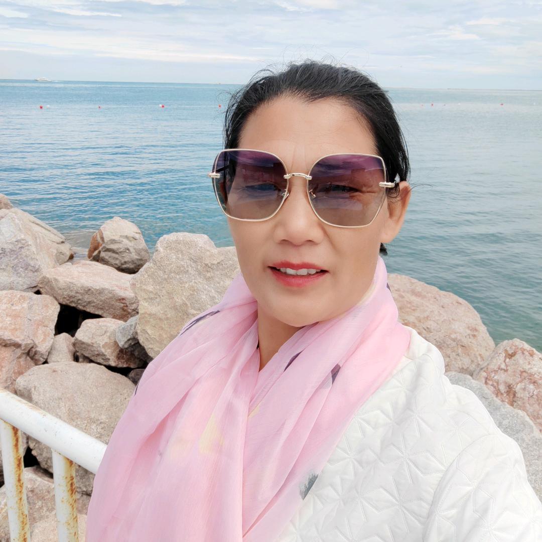 朱顺华（拒绝连赞）好友需要实名制加