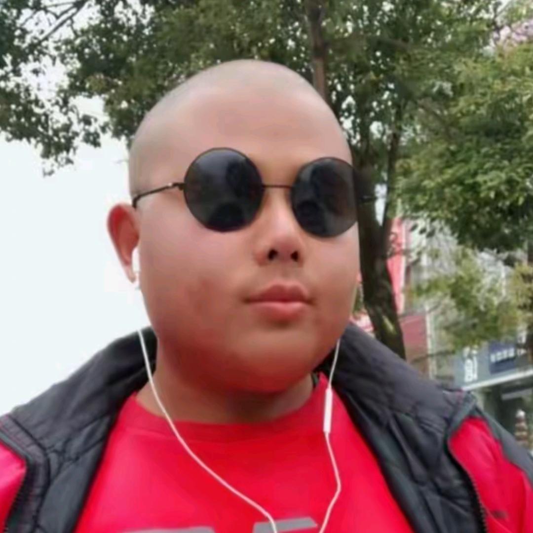 良子·想把大胃袋变小🔥