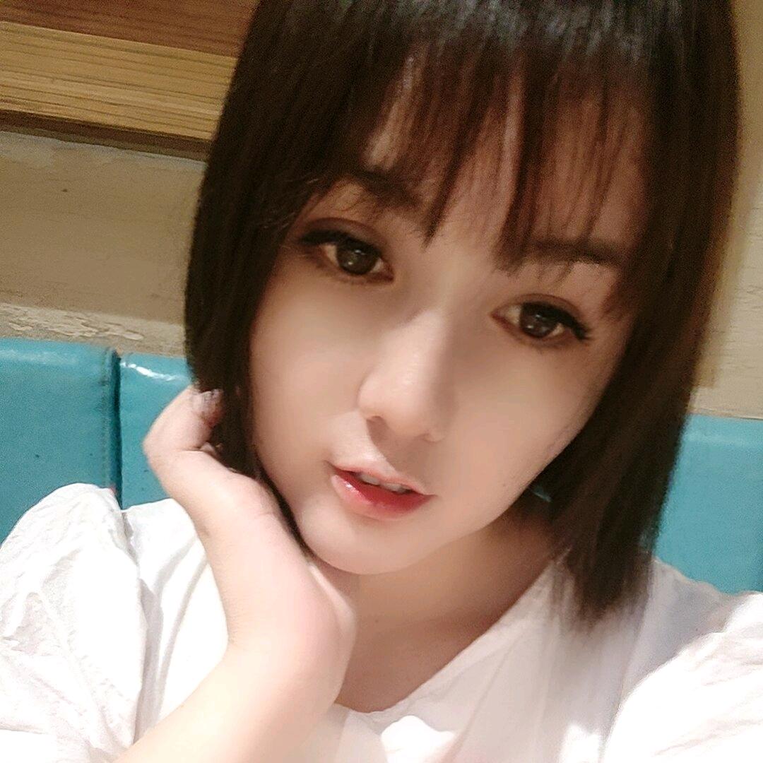萌萌（拒绝连赞  )