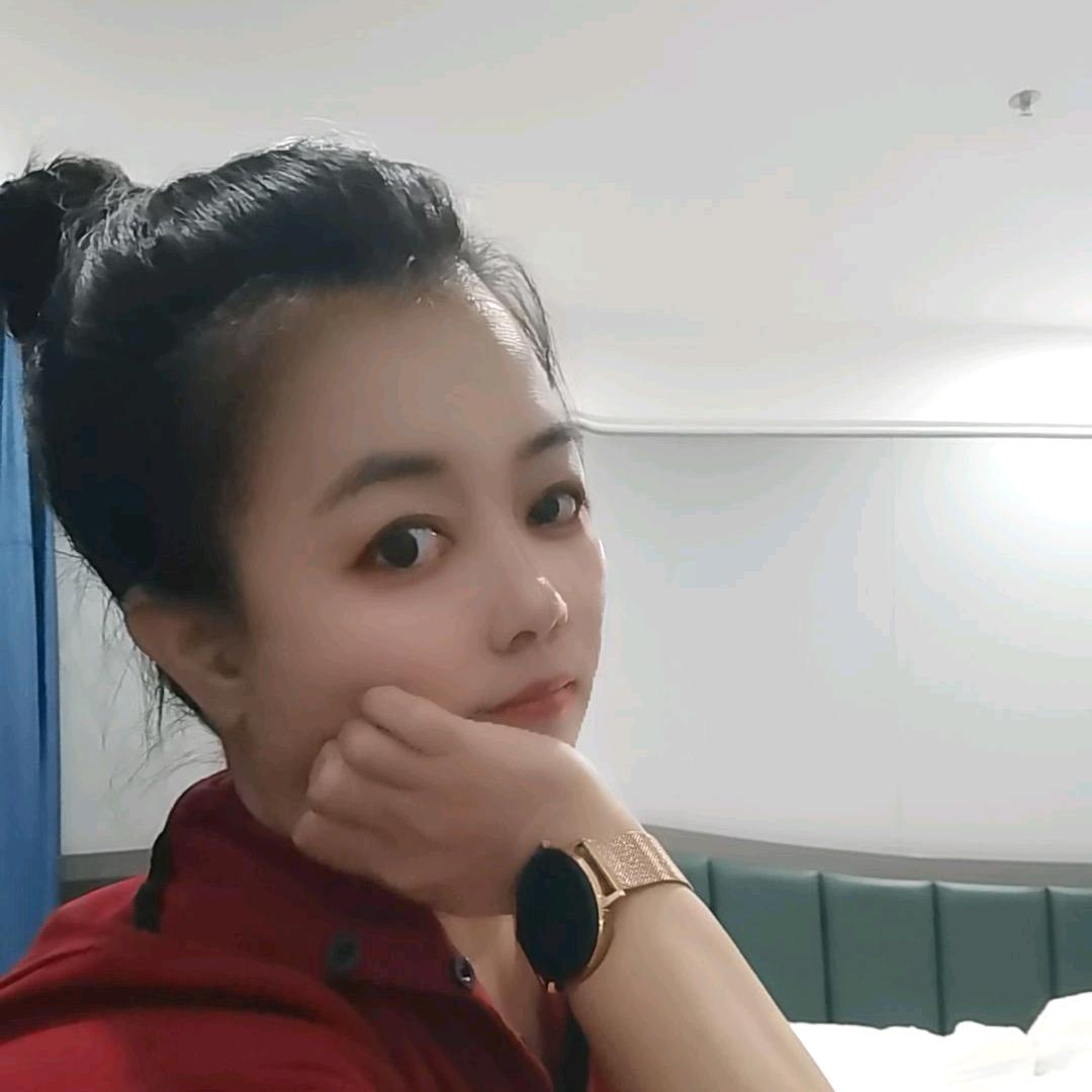 小燕子姐姐（直播不定时）