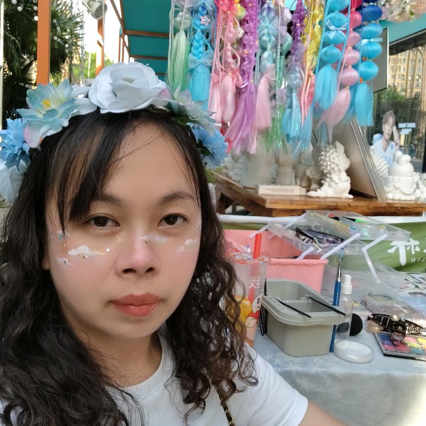 积极（面部彩绘）