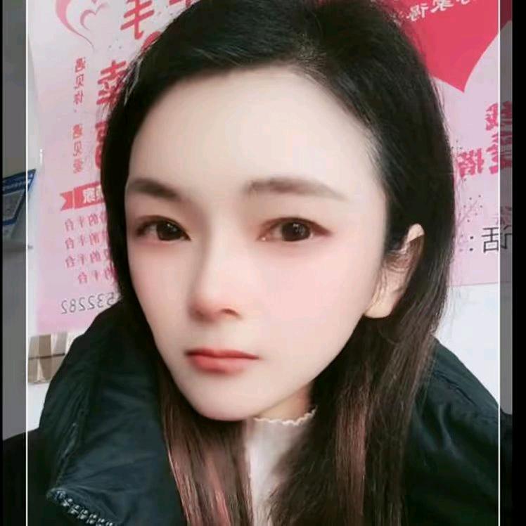 坝镇彩虹姐