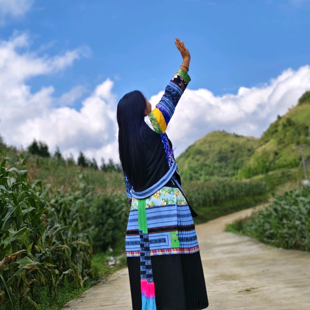 织金苗族🌸杨燕