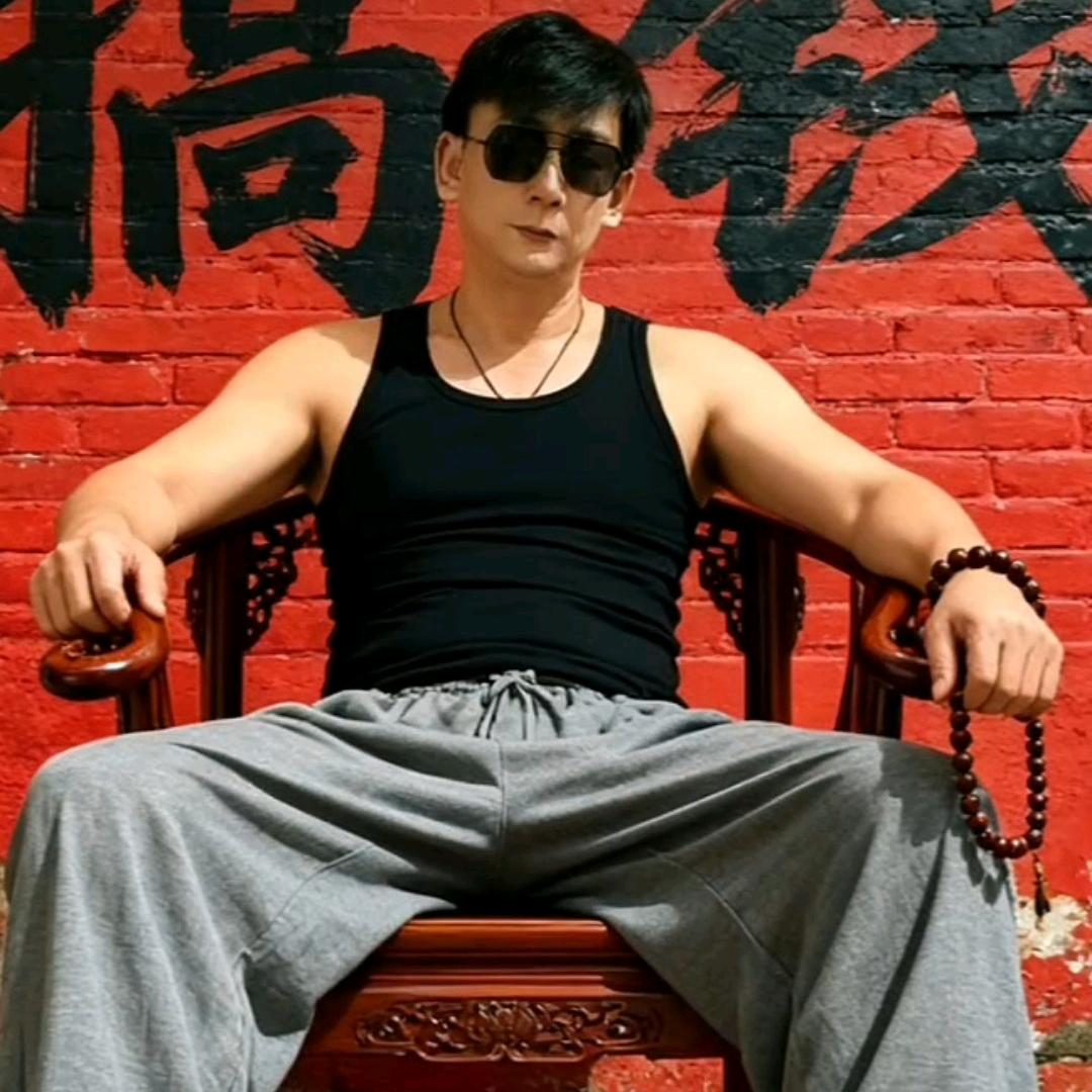 母子岗一哥广军