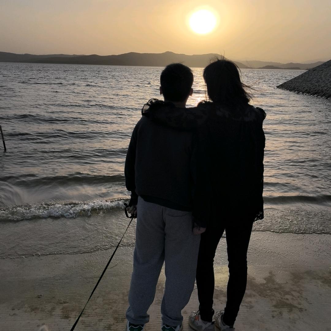 🌸落雨醉云裳🌸