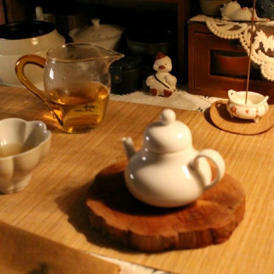 沉檀静月