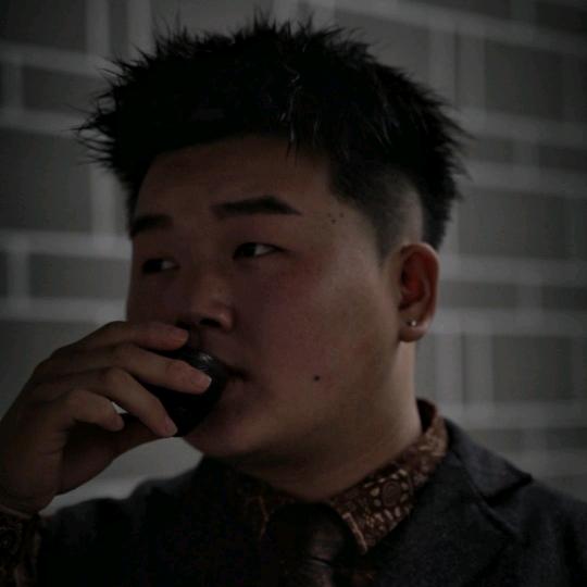 林浛.在织金只做男发