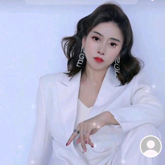 1770365595霸气女王