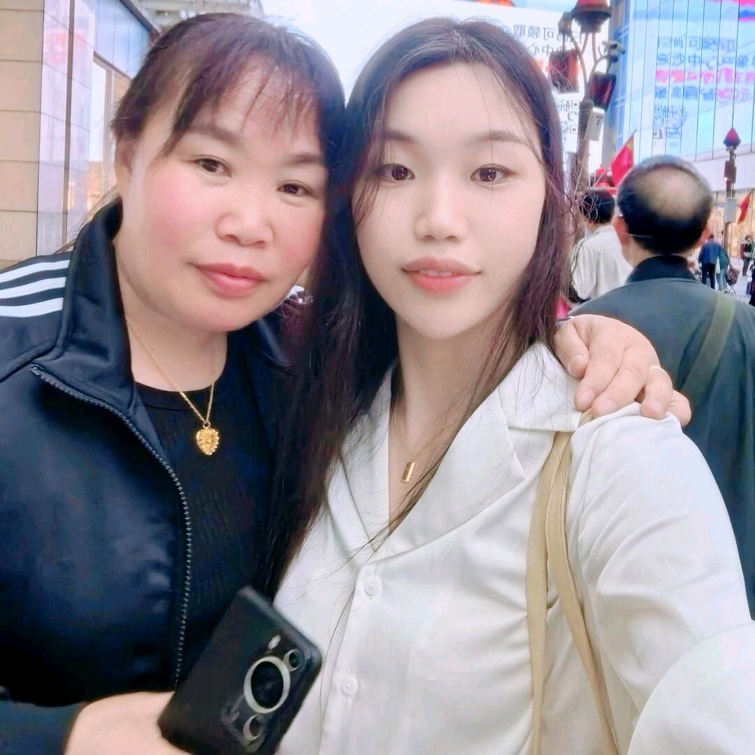 陈菲姐