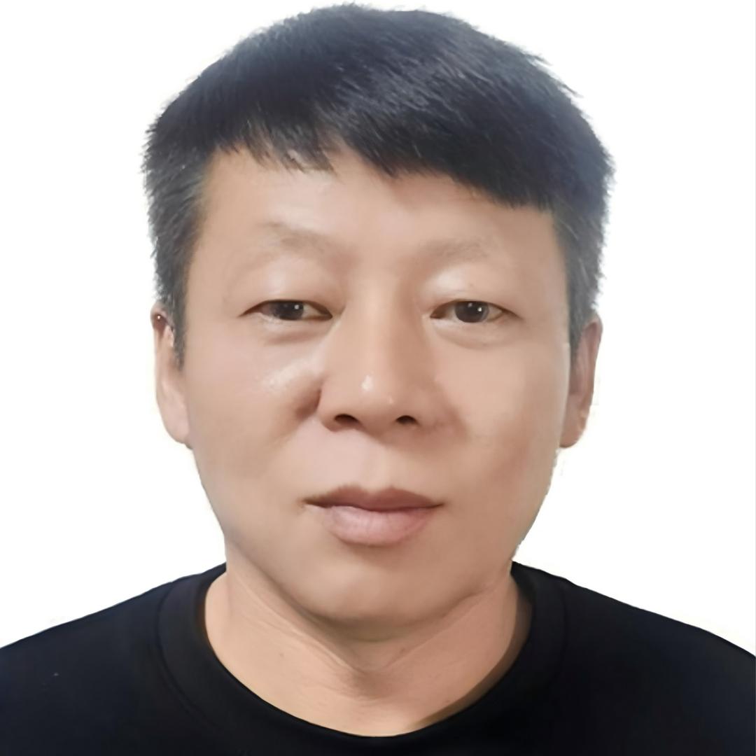 潘刚