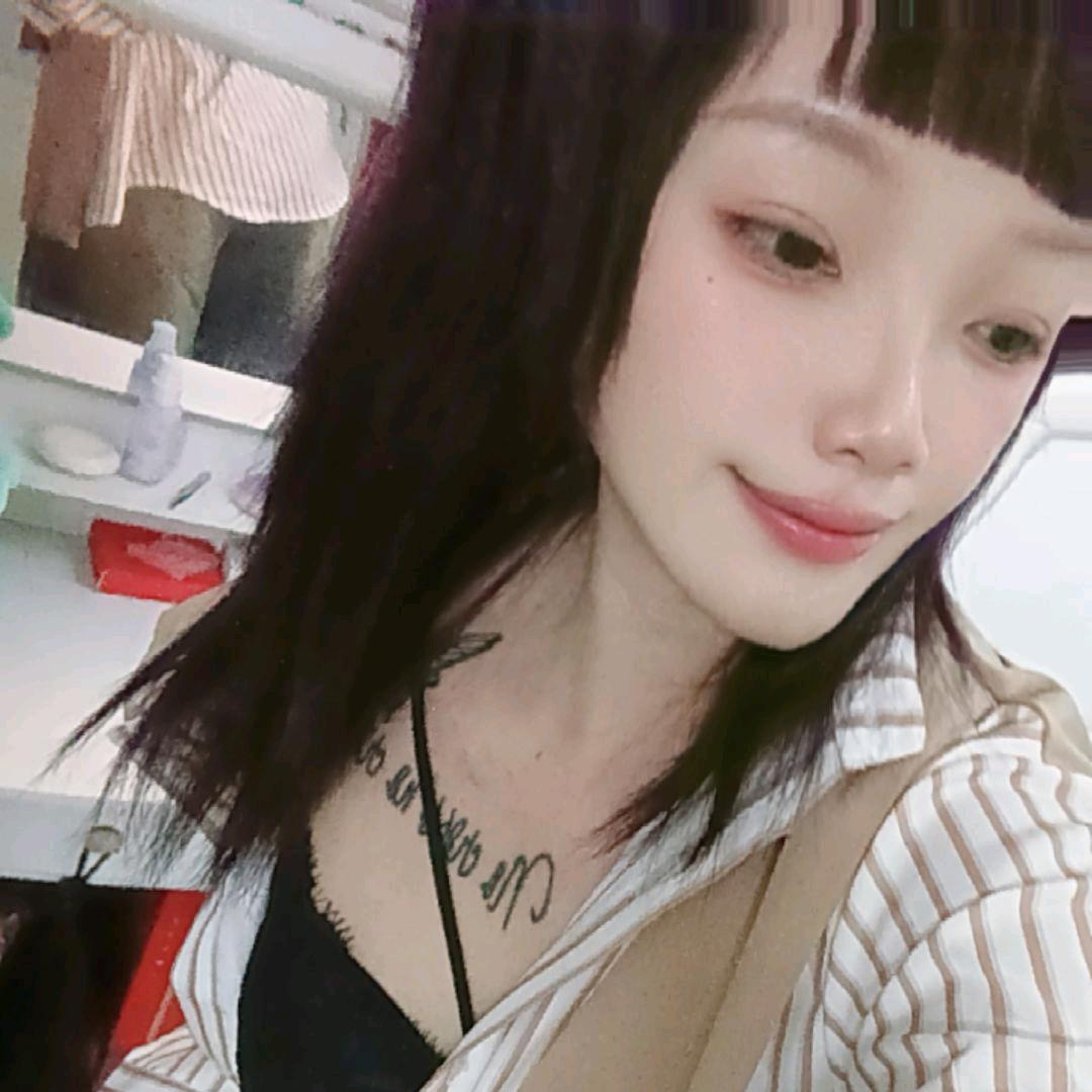 @: 💞ℒᎭℯ⃝晓芳