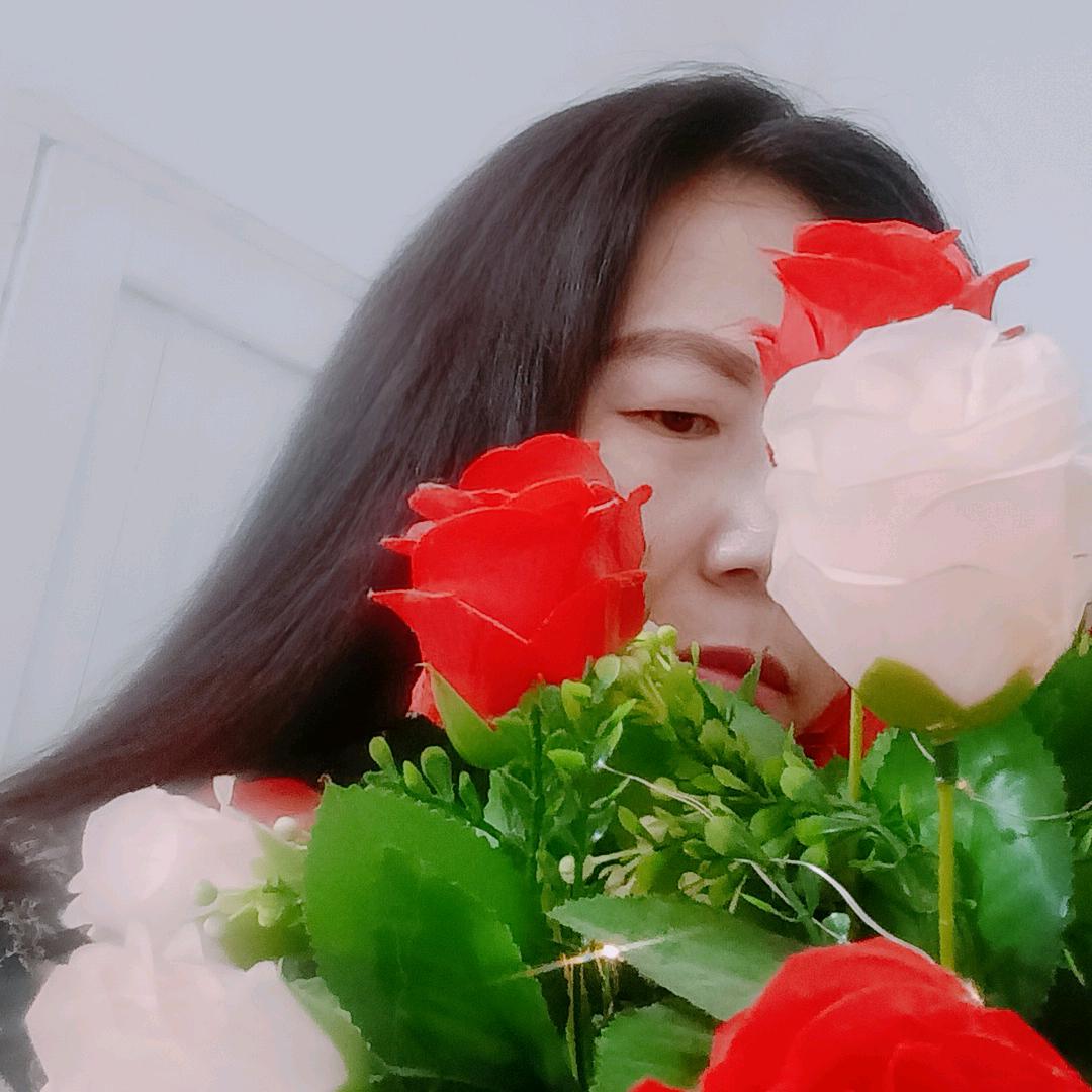 🥀🌾🌷🌷🌹🌹