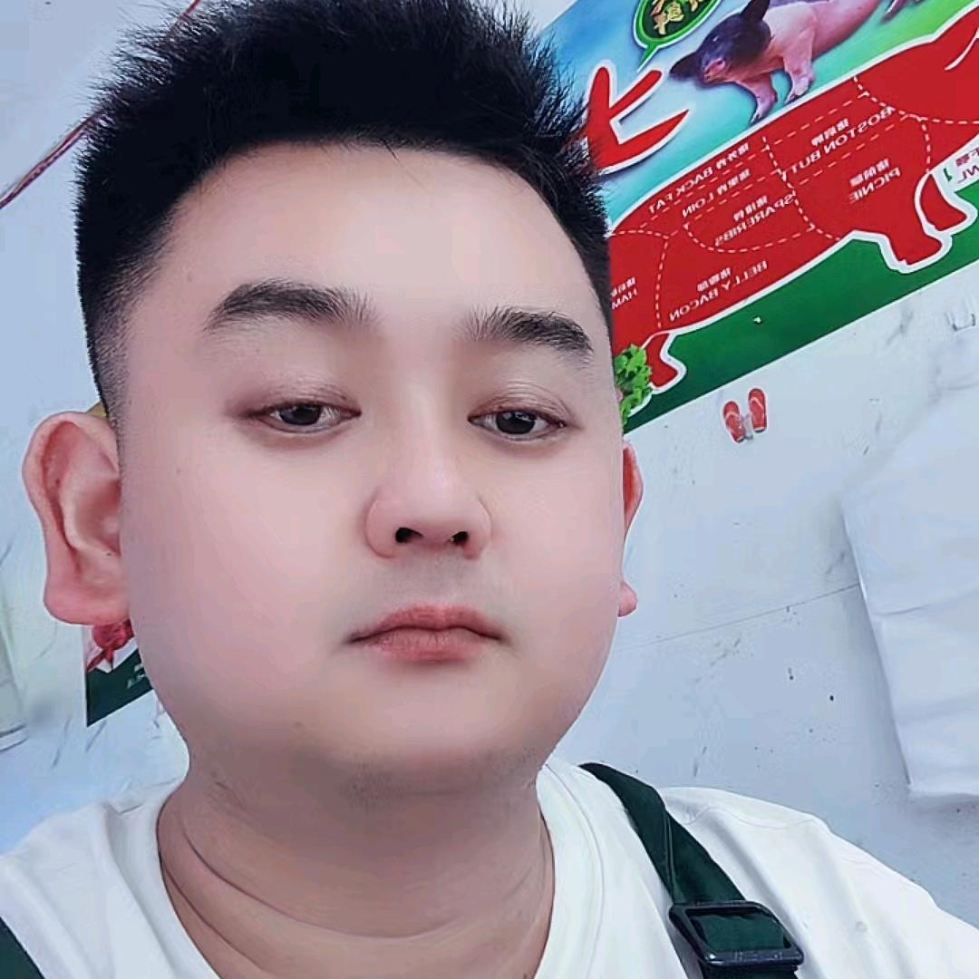 卖肉肉的小胖