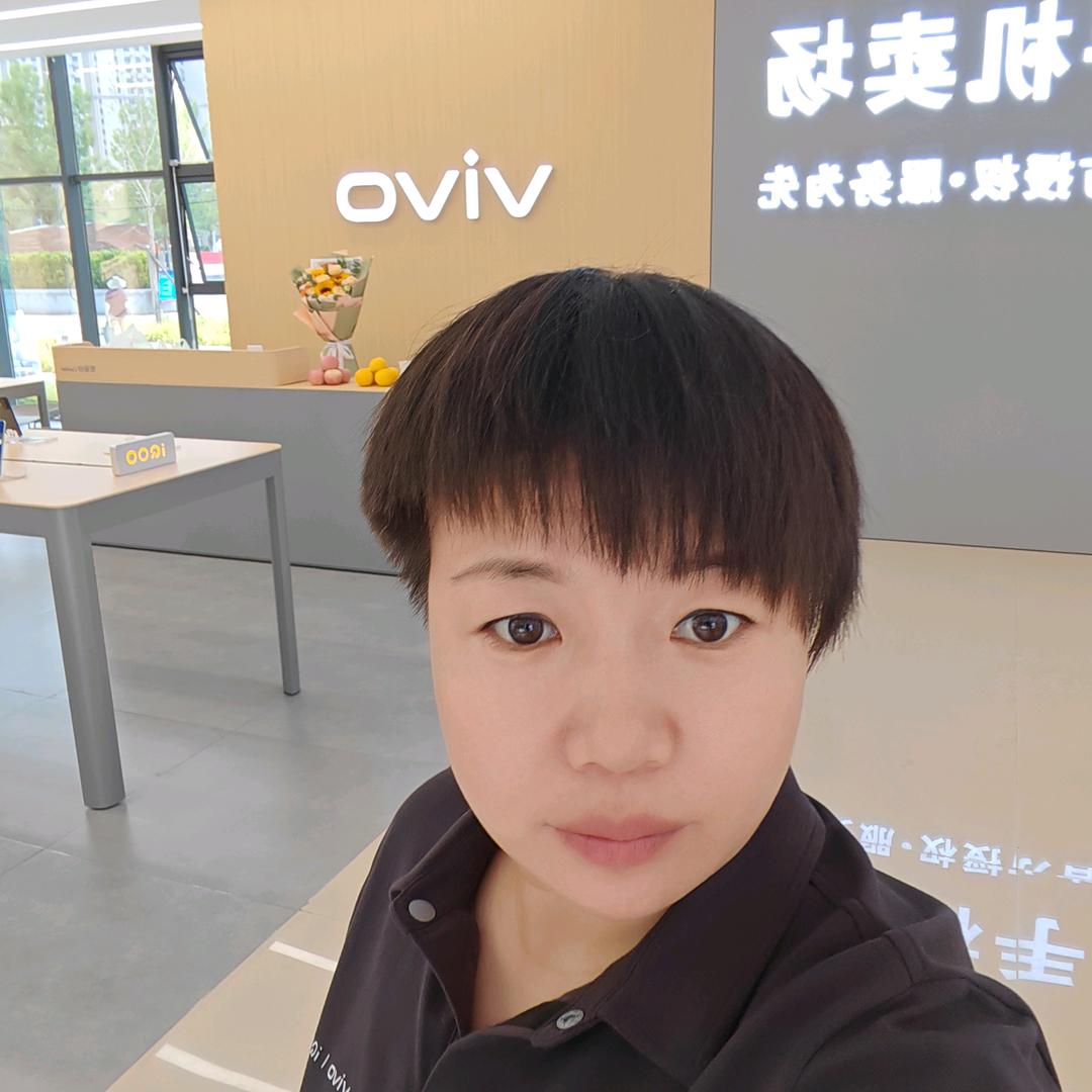 卖手机的窦媳妇儿