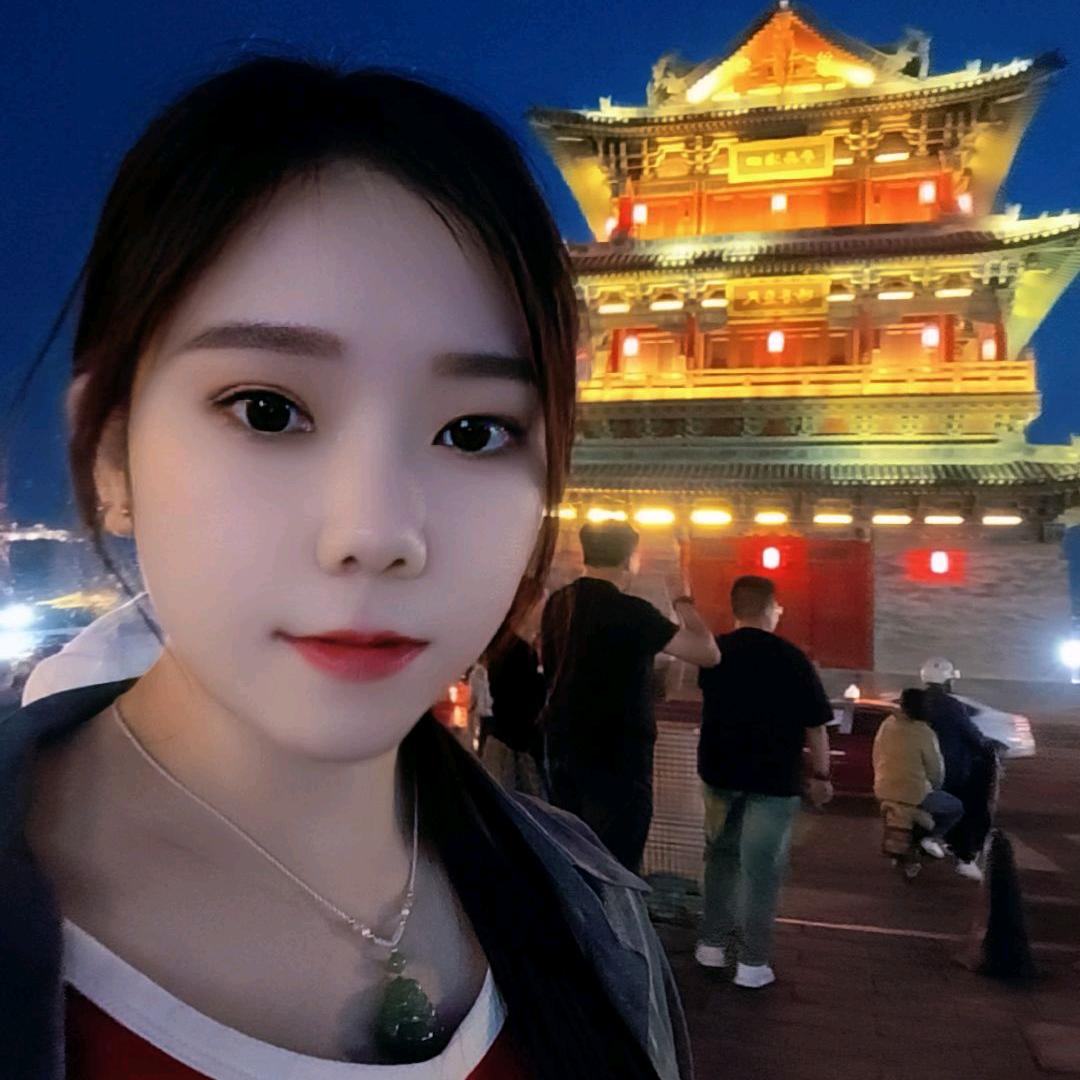 依依一%