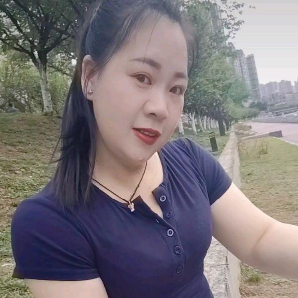 双胞胎小双，双群