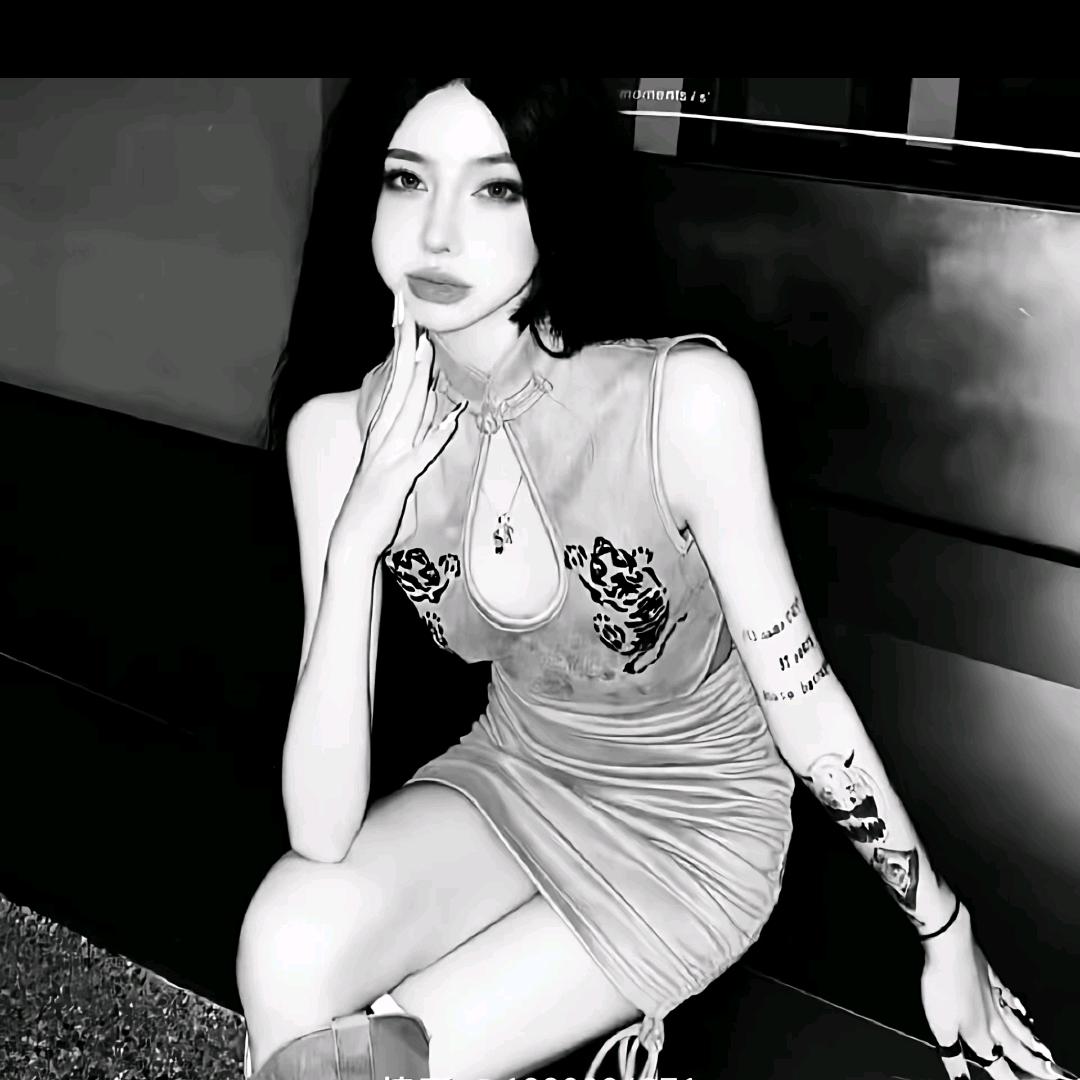 少打听我^
