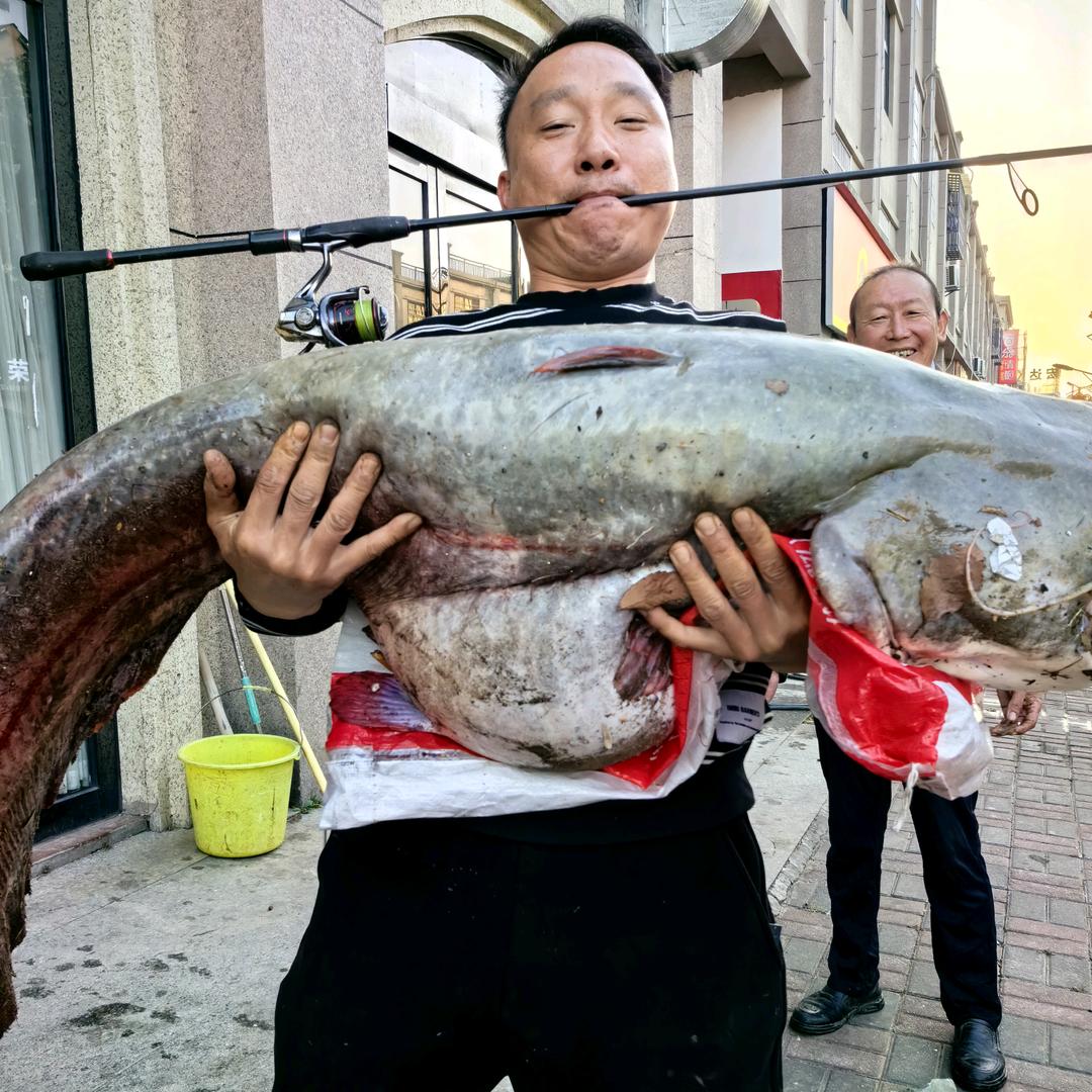 路亚狂徒孙玉郎