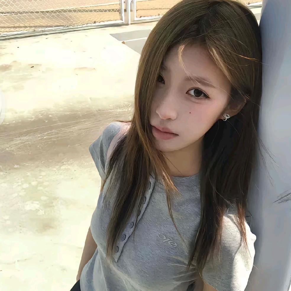 极汁_椿栀^
