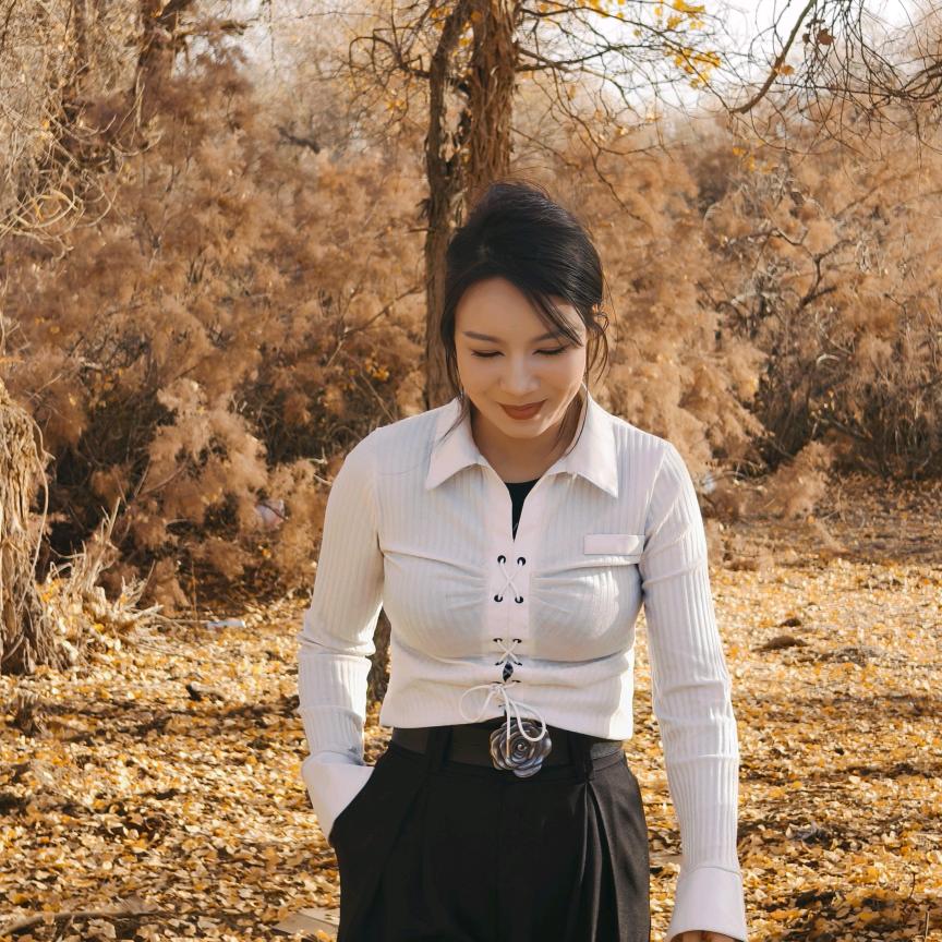 زەيـــــــــــنەپ💛