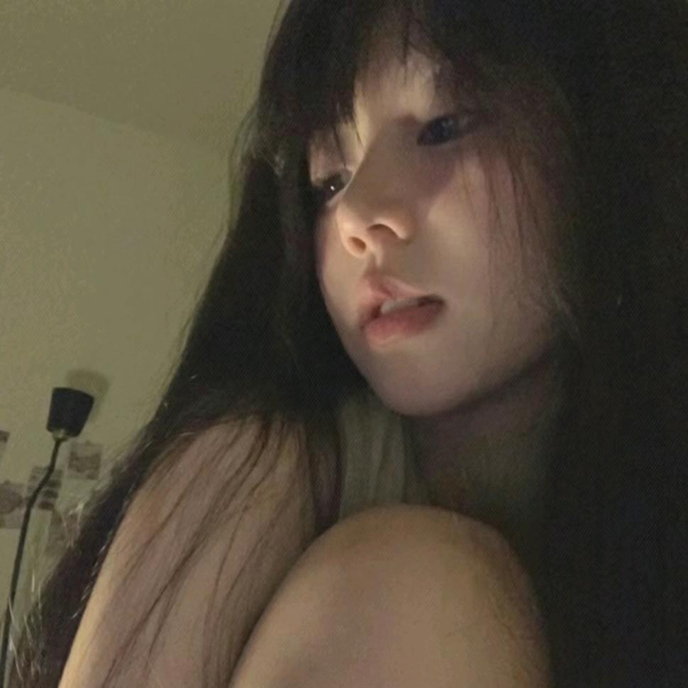 千逐.