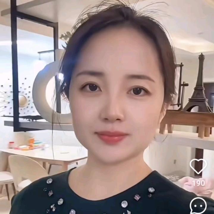静姐🥰