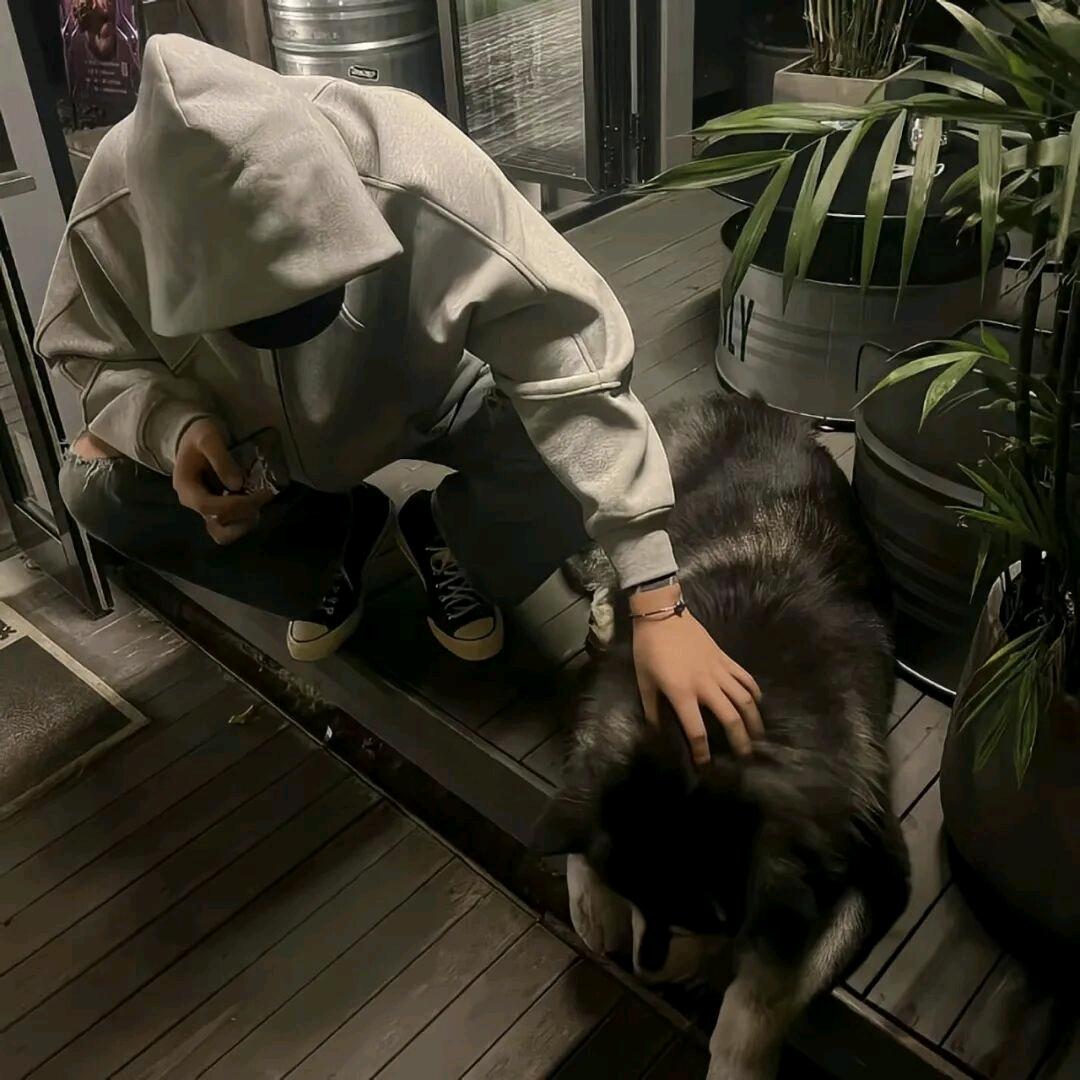 泽泽泽.