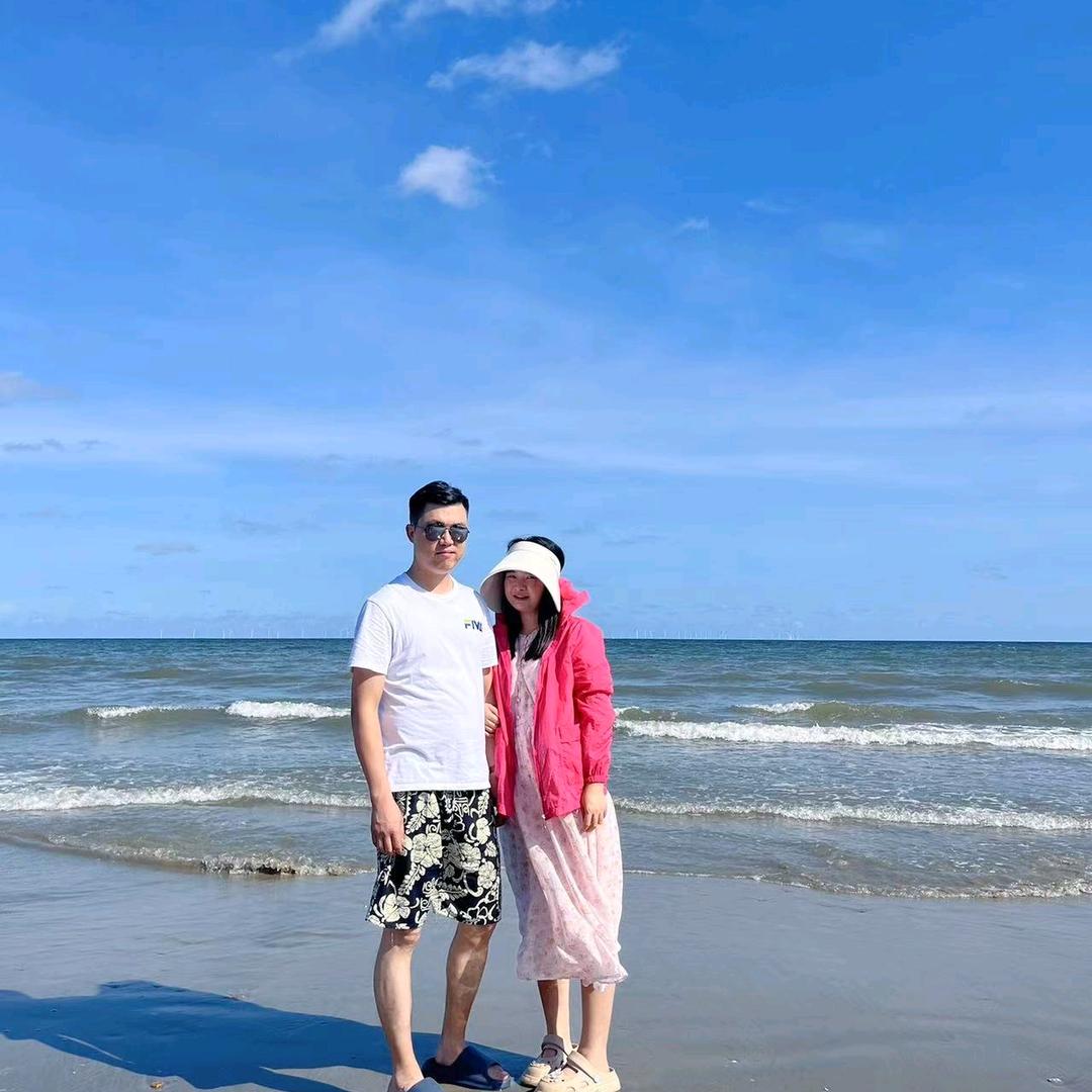 蝴蝶飞过沧海，沧海没有尽头