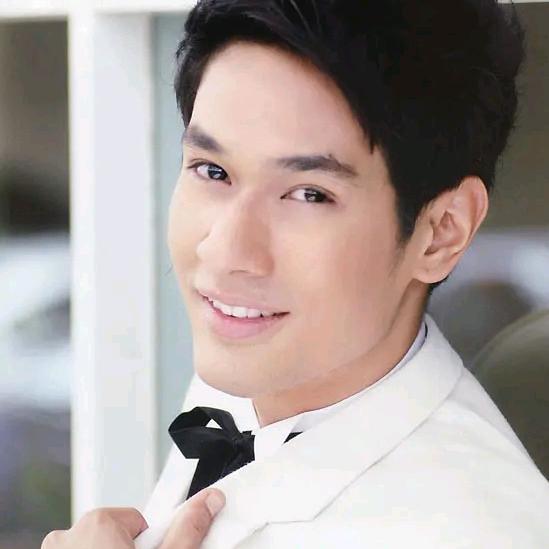 om哥的小小迷妹吖