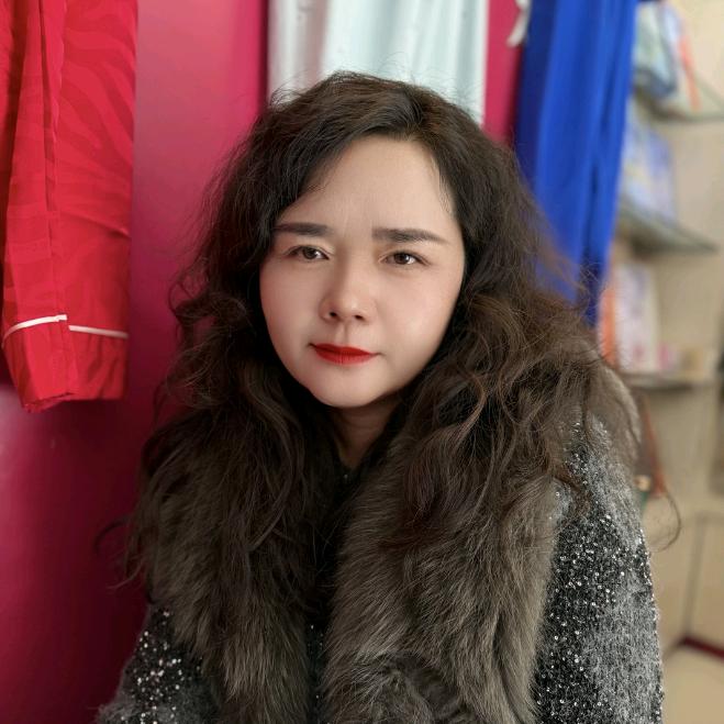 河西堡内衣曹玉蓉