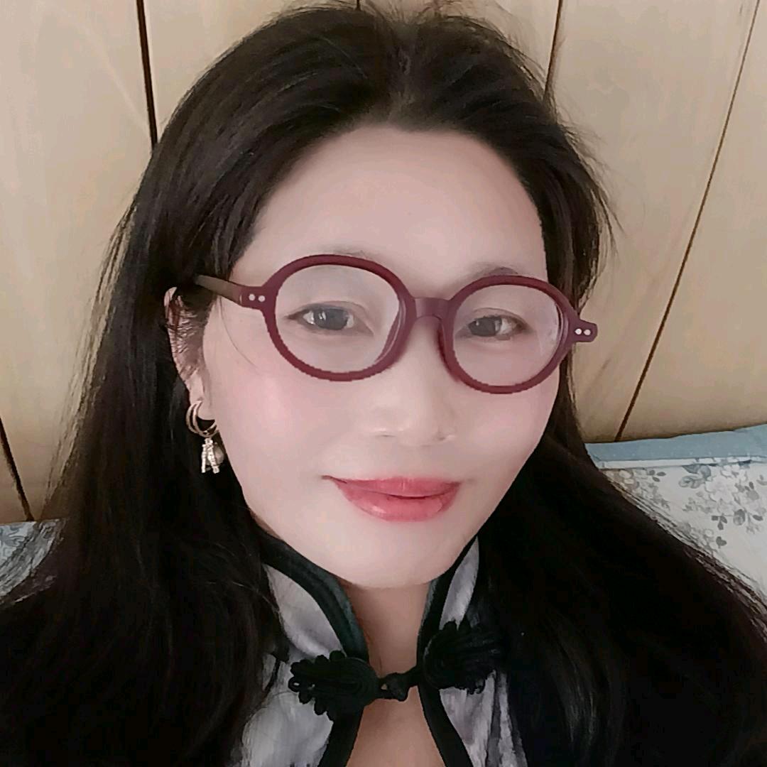 小李妈妈每天不定时开播