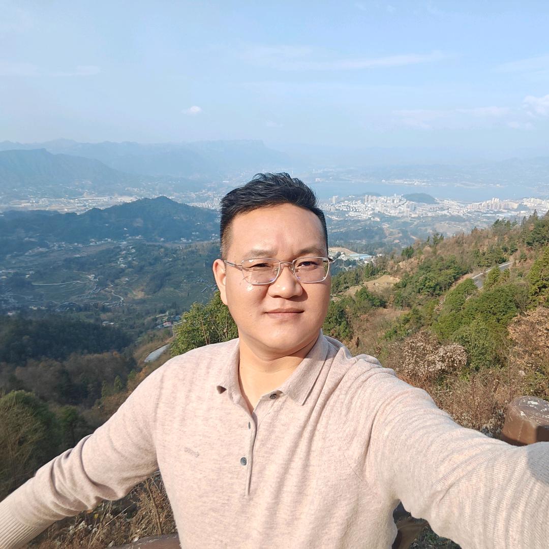王总还是王董