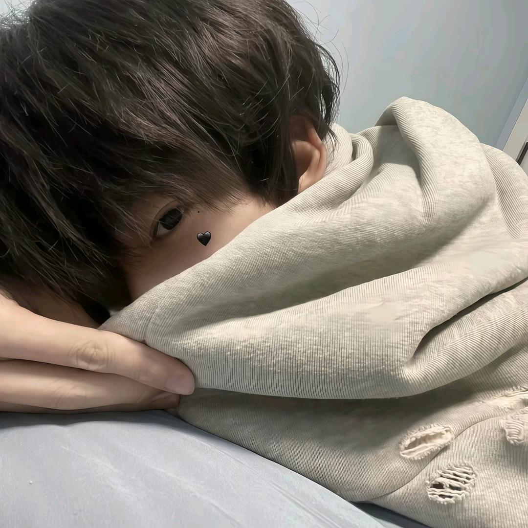 渐冷头像