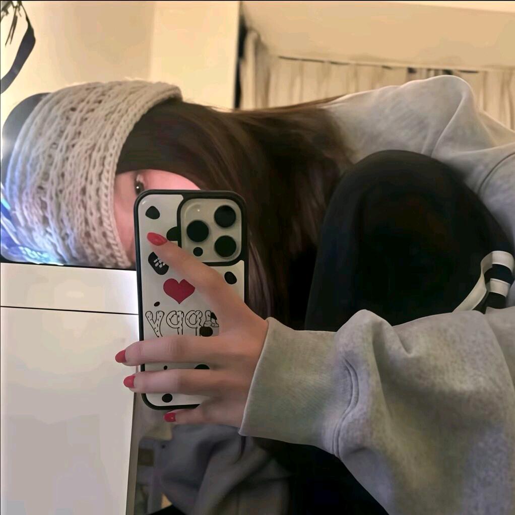 天真的以为