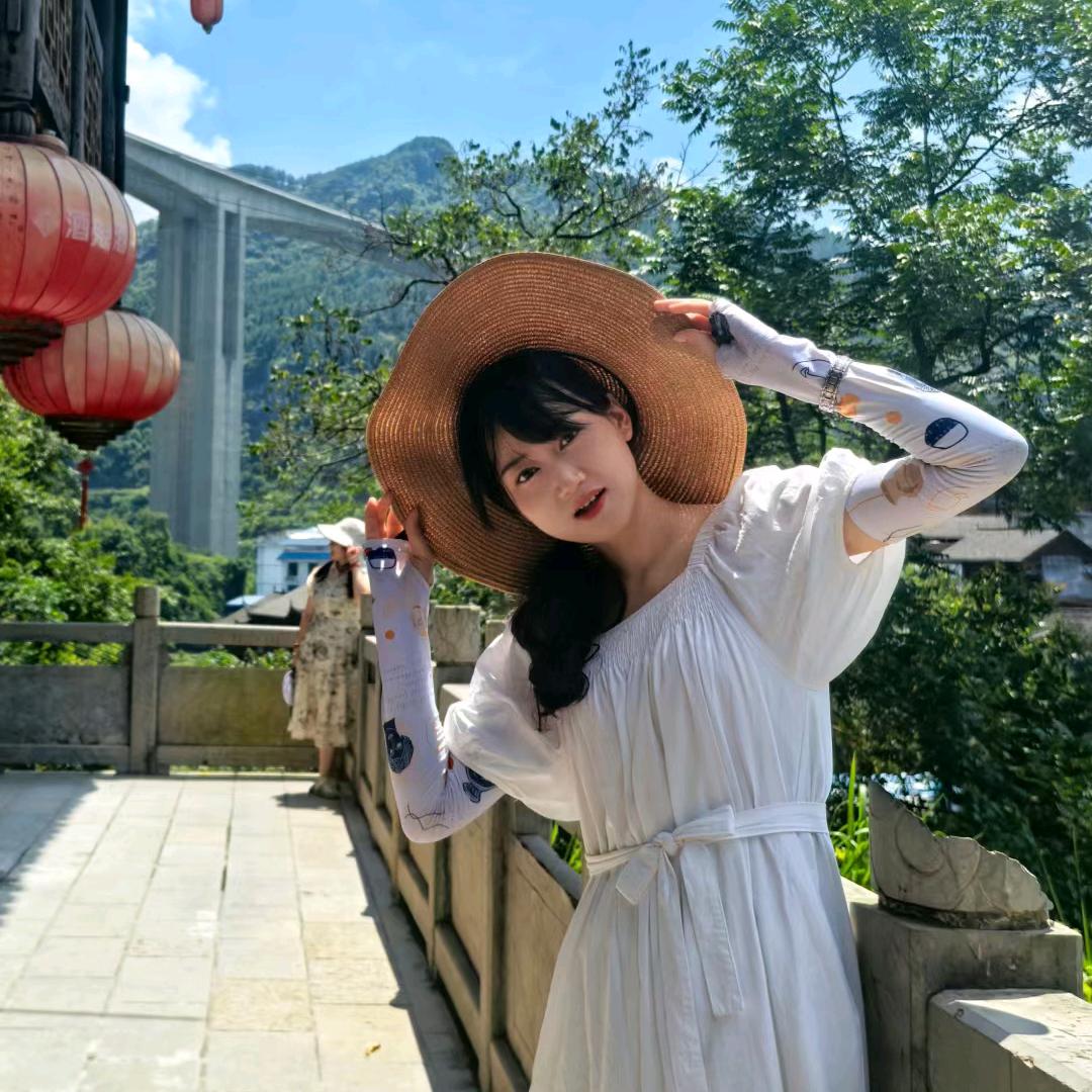 Heidi(六年之约挑战零基础学英语)