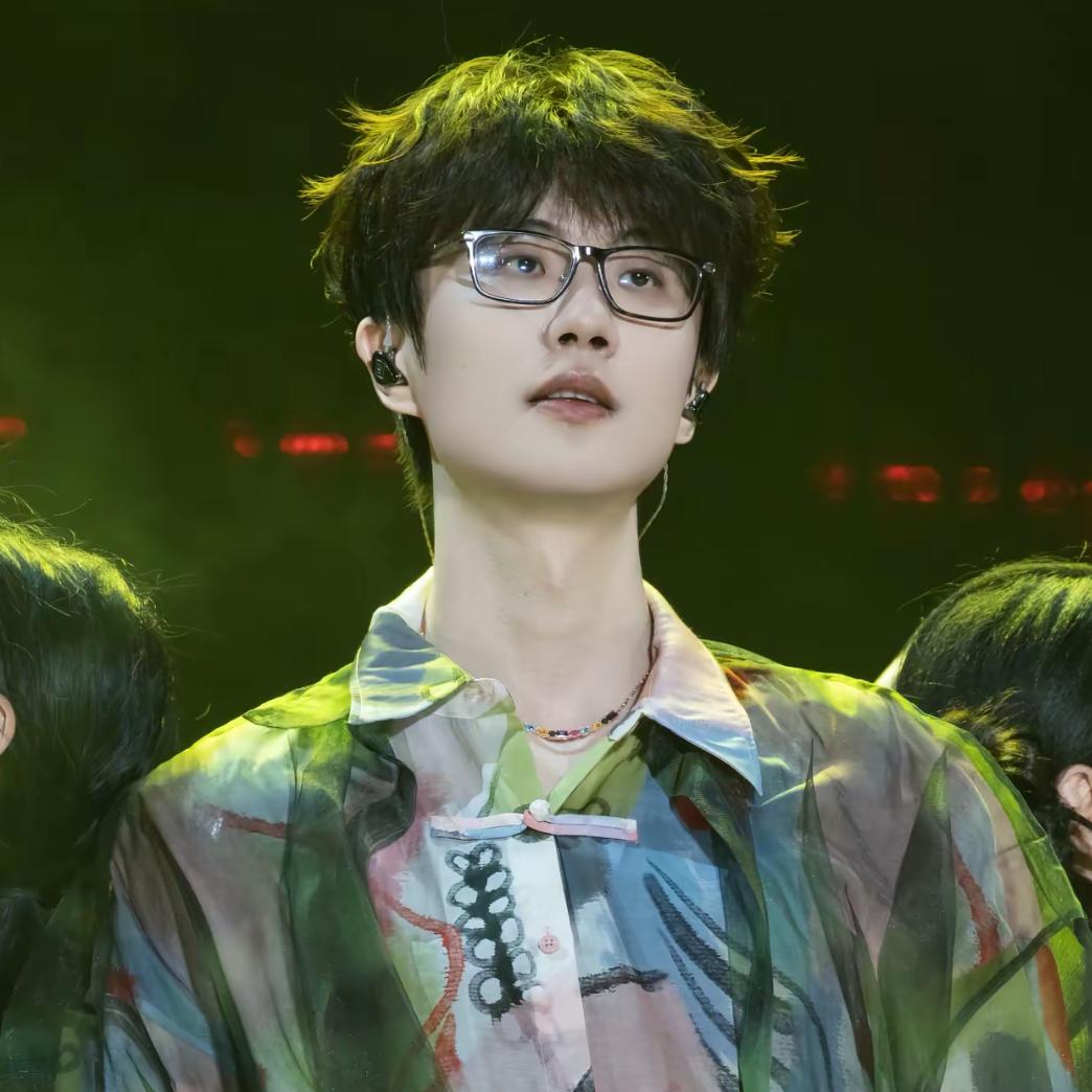 嵩鼠🐿️🎵