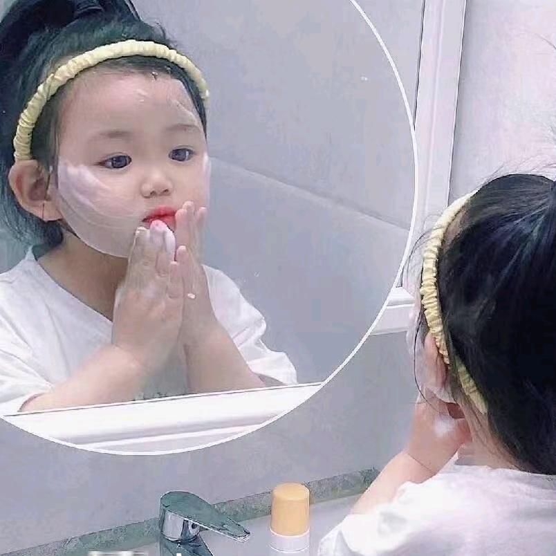 摸鱼的小熊饼干