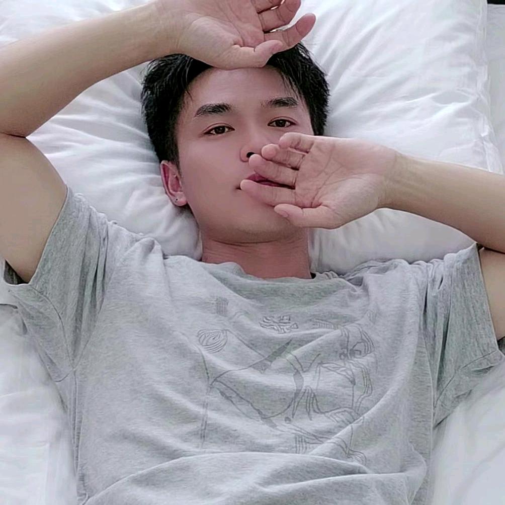 怘朲